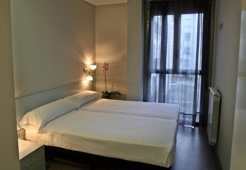 Hotel & Suites Arrizul Gros San Sebastian Ngoại thất bức ảnh