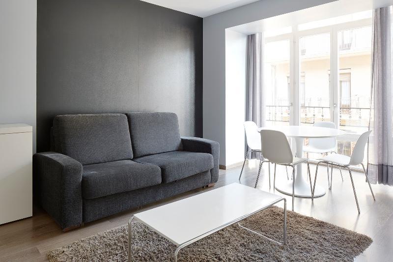 Hotel & Suites Arrizul Gros San Sebastian Ngoại thất bức ảnh